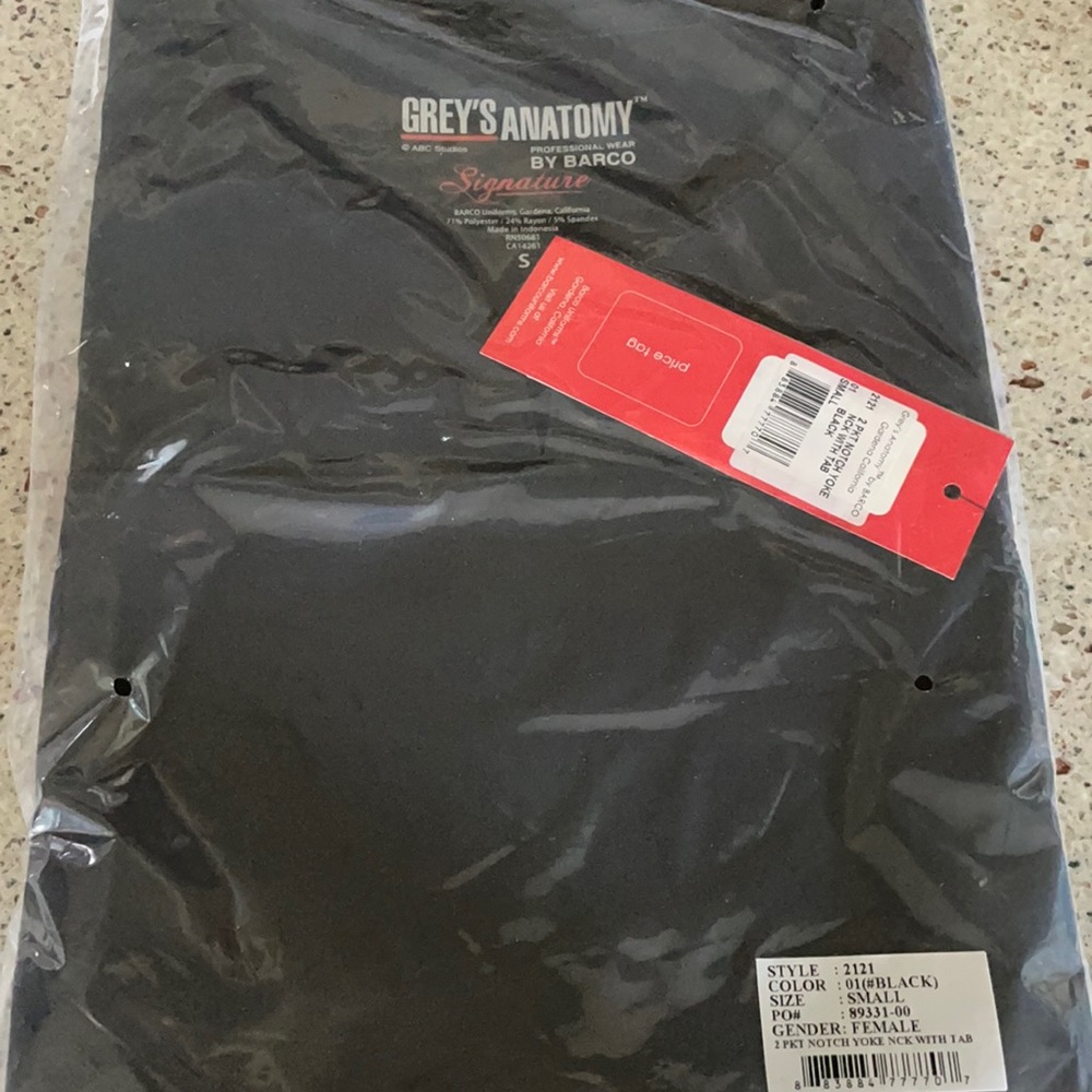Grey’s Anatomy Black Scrubs